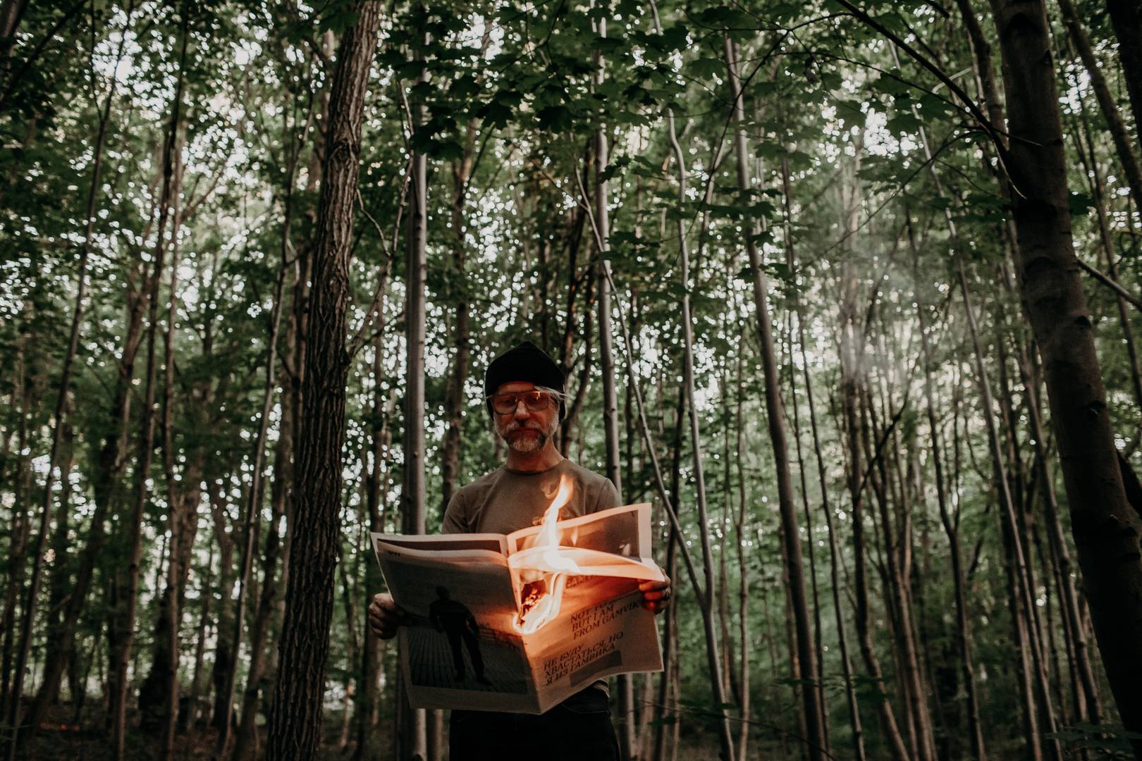 Podobno gdzieś tam walczą foto/023_fot.Marta Zajac-Krysiak full