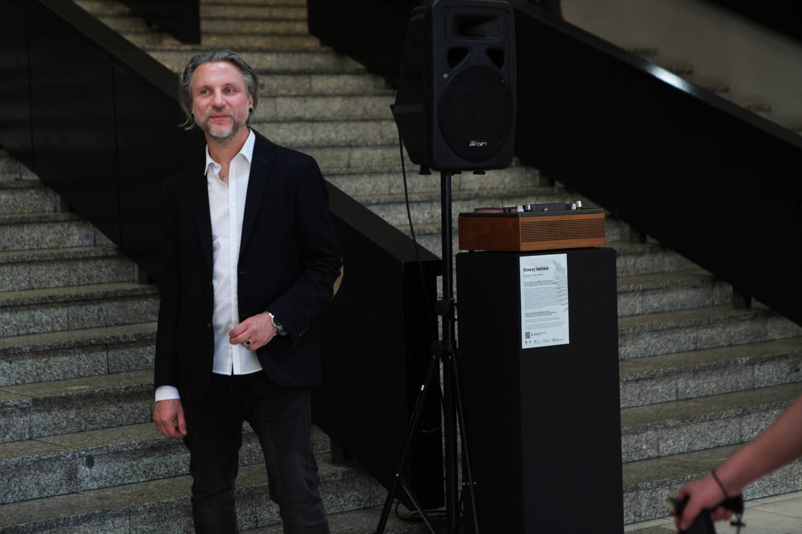 foto/23 lipca 2021, Instalacja „Rzeczy ludzkie” Rafała Kołackiego Grzegorza Tomczewskiego-02